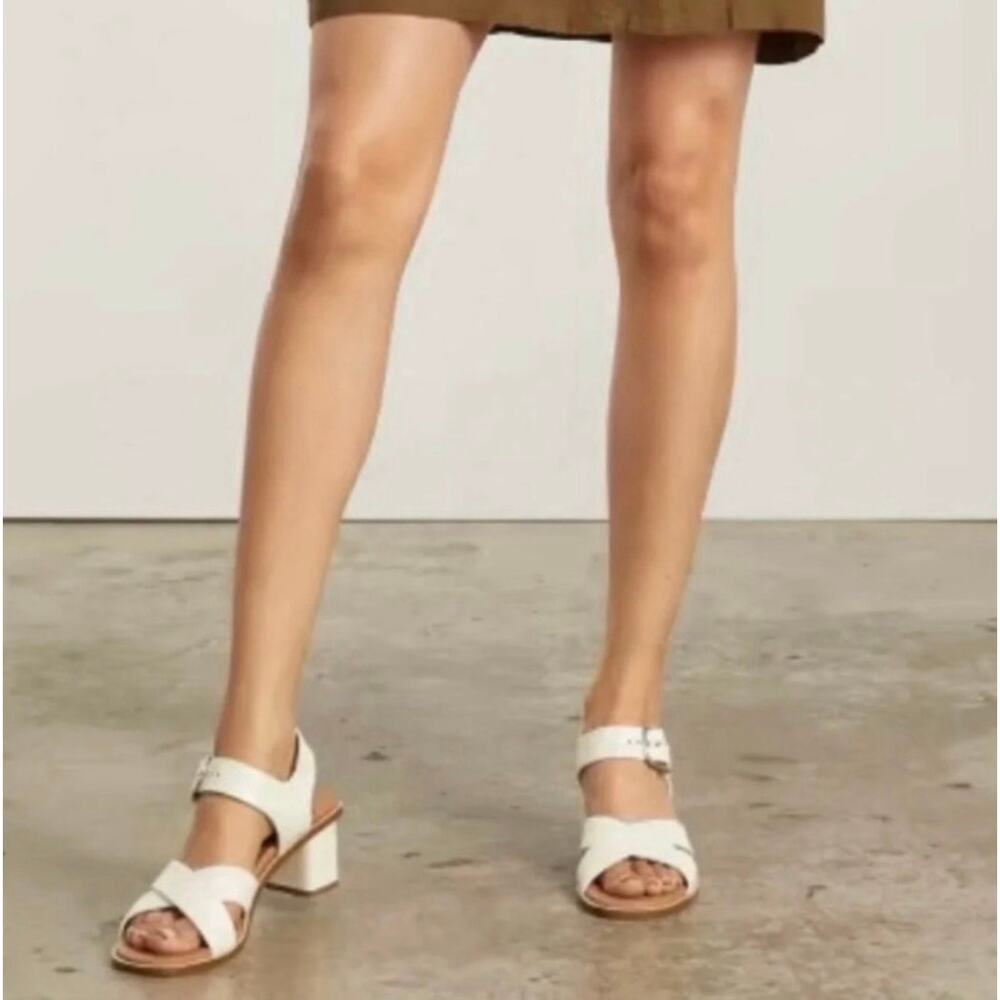 Everlane Block Heel Sandals in Size 8 White Leather